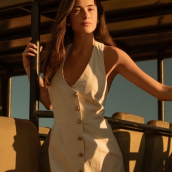 Linen Mini - Picture 2 of 5